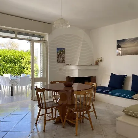 Noa Holiday home